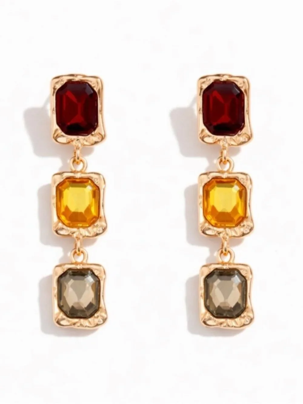 New! Sunrise Glow Gold Drop Earrings NWOT (1068)